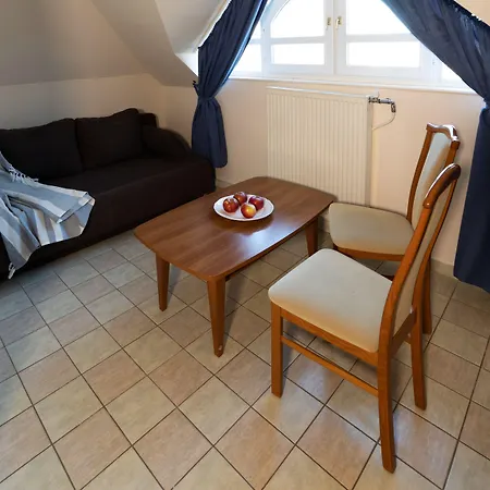 Zsanett 3* Balatonkeresztúr