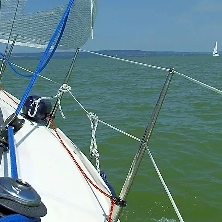 Zsanett Balatonkeresztur