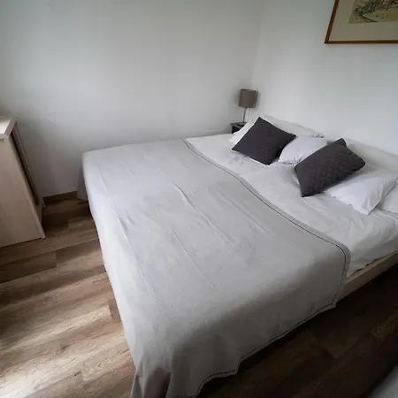 Hotell Zsanett Balatonkeresztúr